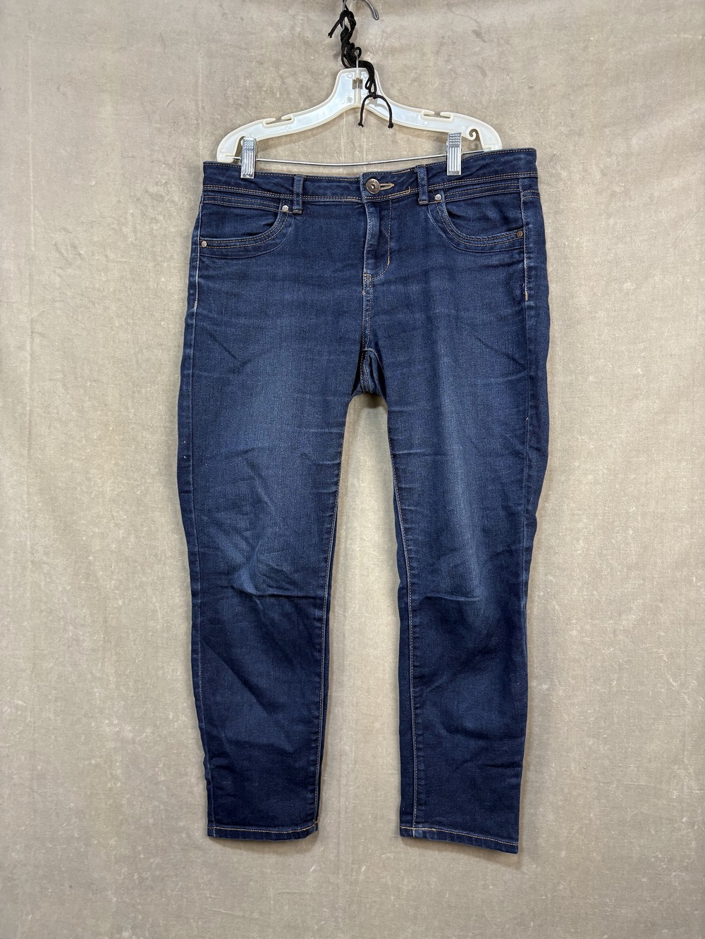 Women Denim Jeans Medium Wash Straight Leg Size W16 Good Condition